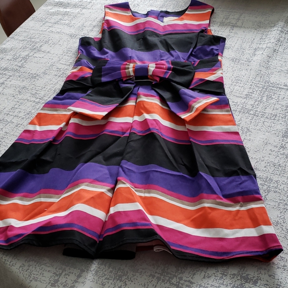 Girls dress